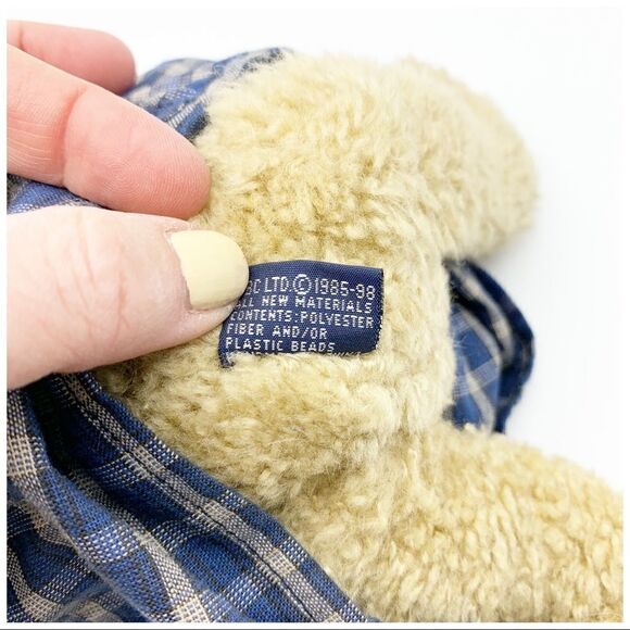 Momma McGoldberg and Cissy Boyd’s Collectible Bear - Picture 8 of 11